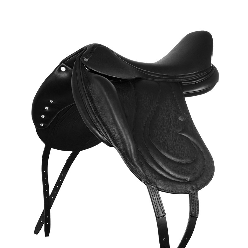 Alliance dressage saddle