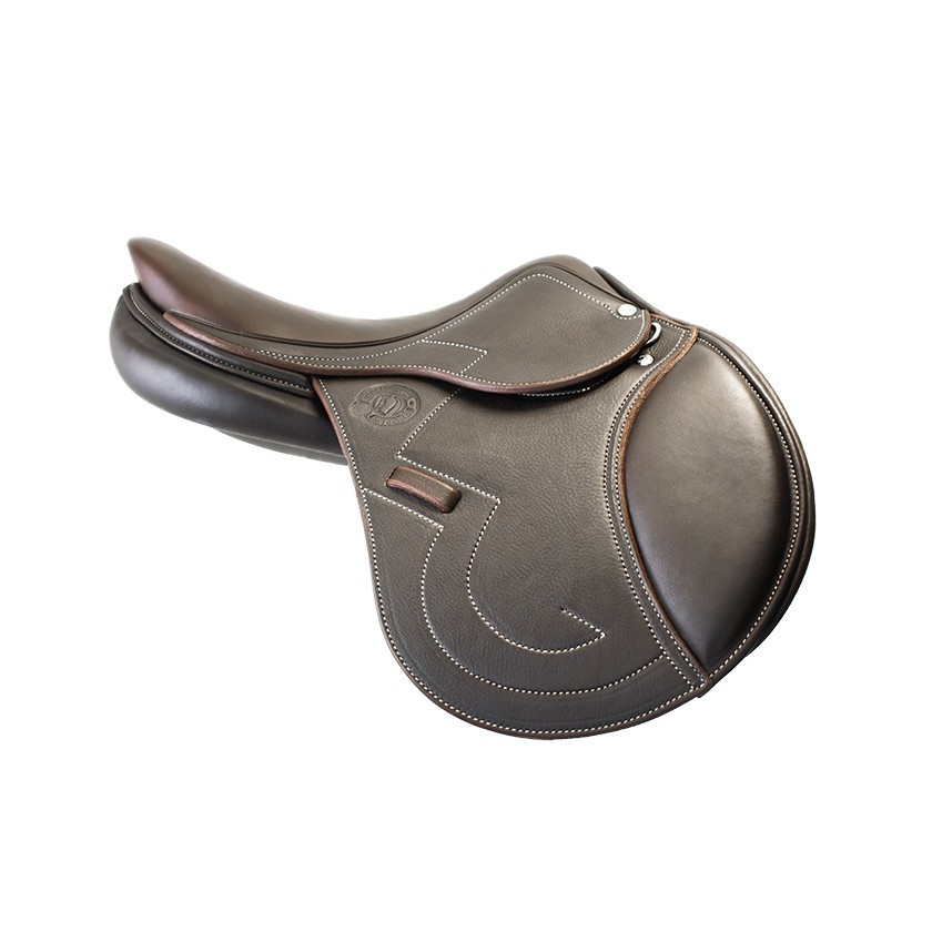 Signature jumping saddle